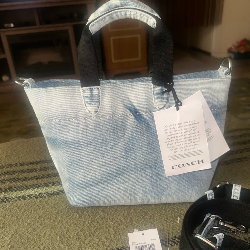Coach mini tour tote - Picture 3 of 5
